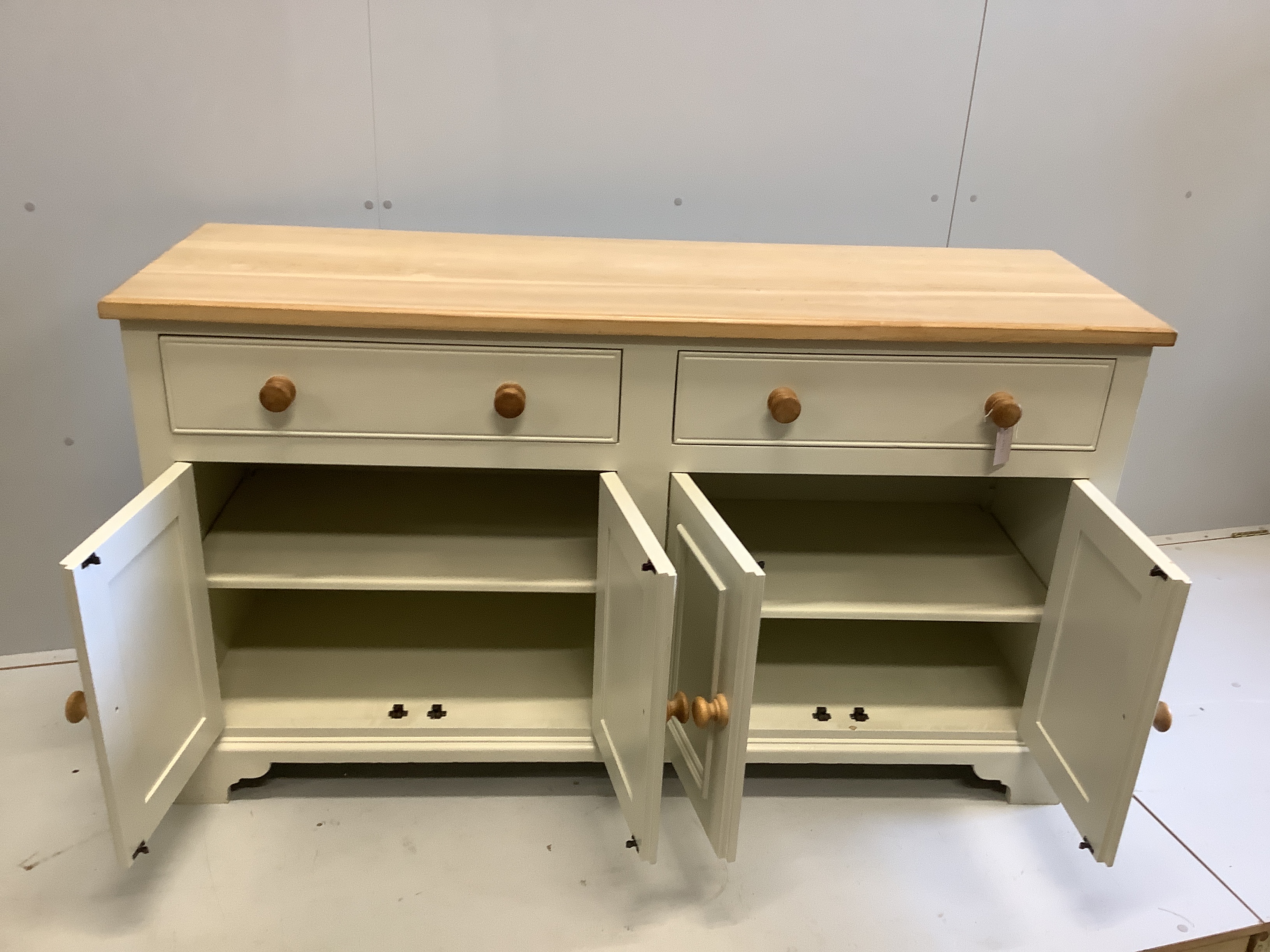 A Neptune 'Chichester' sideboard, width 153cm, depth 49cm, height 86cm